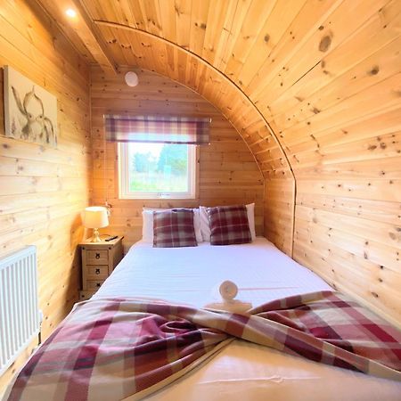Villa Pond View Pod 1 With Outdoor Hot Tub - Fife - Loch Leven - Lomond Hills Kelty Esterno foto